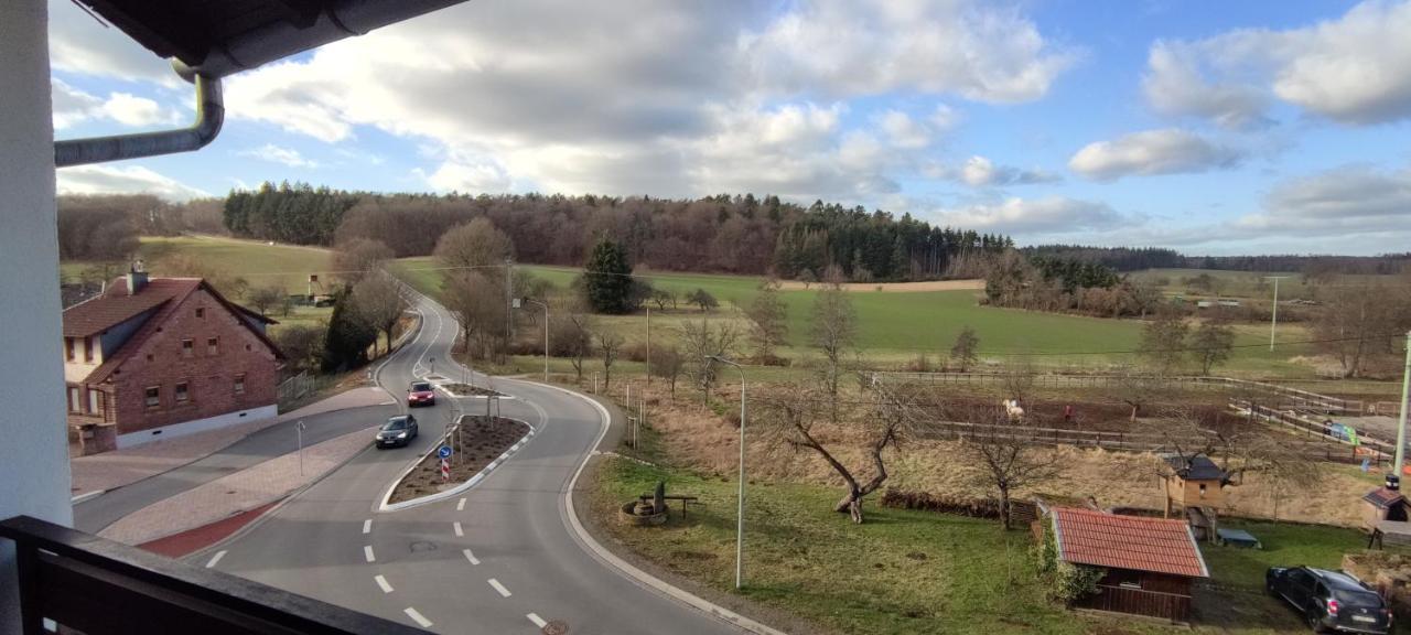 Haus Kunterbunt Apartment Mehlingen ภายนอก รูปภาพ